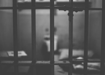 A reușit să fugă de justiție, fiind condamnat pentru viol. Bărbatul, reîntors după gratii | VIDEO