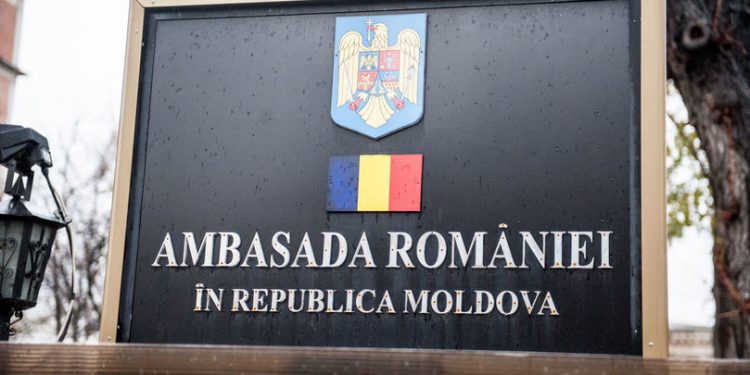 Anunțul Ambasadei României la Chișinău în legătură cu preluarea dosarelor pentru redobândirea cetățeniei române