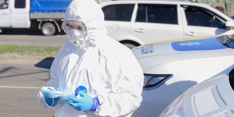 Ucraina, copleșită de Covid. Autoritățile au prelungit carantina, vor fi implementate patru grade de alertă | VIDEO