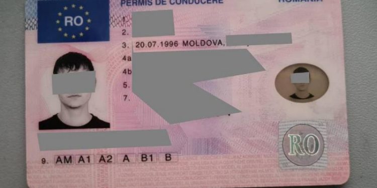 Un șofer moldovean se legitima în Germania cu permisul falsificat, cumpărat cu 300 de euro