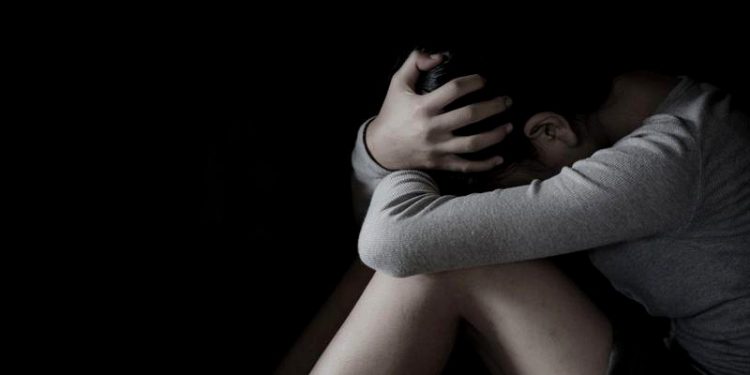 Hîncești: Un tânăr ar fi ademenit și violat o minoră de 15 ani