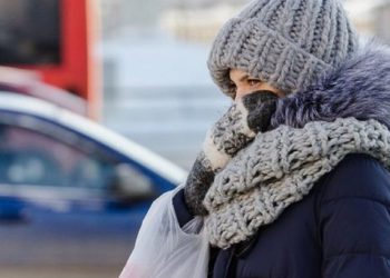 Vremea o ia razna în următoarele ore: începând din această seară temperatura aerului va scădea treptat | VIDEO