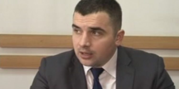 Ex-procurorul anticorupție, Roman Statnîi – RĂMÂNE în arest la domiciliu. CA a respins ambele recursuri