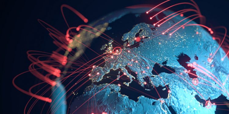 În lume circulă peste 4.000 de variante ale coronavirusului, susține un oficial britanic