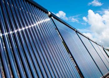 Sistemul de încălzire a apei calde cu panourile solare va fi implementat în Chișinău, cu susținerea consilierilor municipali din partea PP ”ȘOR” | VIDEO