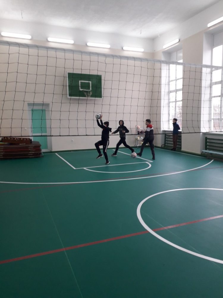 Sala de sport a gimnaziului de la Ivancea, Orhei, renovată în cadrul unui proiect susținut de echipa lui Ilan Șor și BRD