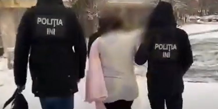 Trafic de copii și exploatare sexuală într-un apartament din Chișinău. Un taximetrist și concubina sa, reținuți