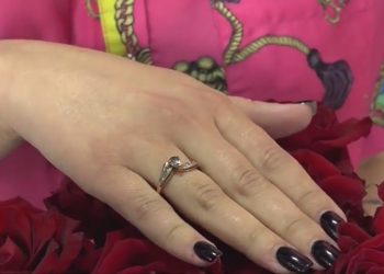 Deznodământ neașteptat la “Hai să ne căsătorim”: Un cunoscut interpret din Moldova și-a cerut de soție jumătatea chiar în platoul proiectului | VIDEO