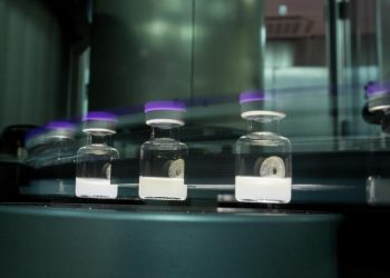 Prima tranșă de vaccin anti-COVID va ajunge în R. Moldova mai târziu decât a fost anunțat anterior