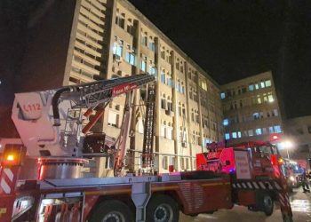 Названы причины пожара в румынской больнице для пациентов с COVID-19