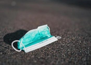 Satul Pelinia sub Cod Roșu de COVID-19, dar oamenii ignoră restricțiile | VIDEO