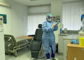 Start vaccinării împotriva COVID-19: Primul medic de la Spitalul Clinic Republican, imunizat