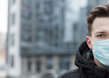 Fără lockdown? Autoritățile analizează înăsprirea restricțiilor | VIDEO