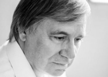 Doliu în întreaga țară. Nicolae Dabija, petrecut pe ultimul drum | VIDEO