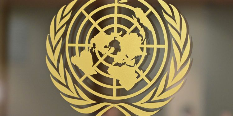 ООН заявила, что при использовании вакцины AstraZeneca руководствуется позицией ВОЗ