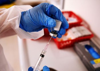 «Emoțiile sunt pozitive, eu am încredere în vaccin». Campanie de imunizare la Orhei: Primii medici vaccinați anti-COVID | VIDEO