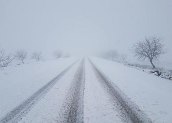 Iarna nu se lasă. Vezi ce spun meteorologii și când vine primăvara