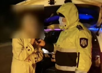 O femeie din capitală a fost prinsă beată la volan