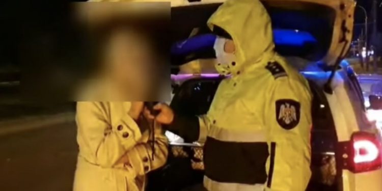 O femeie din capitală a fost prinsă beată la volan