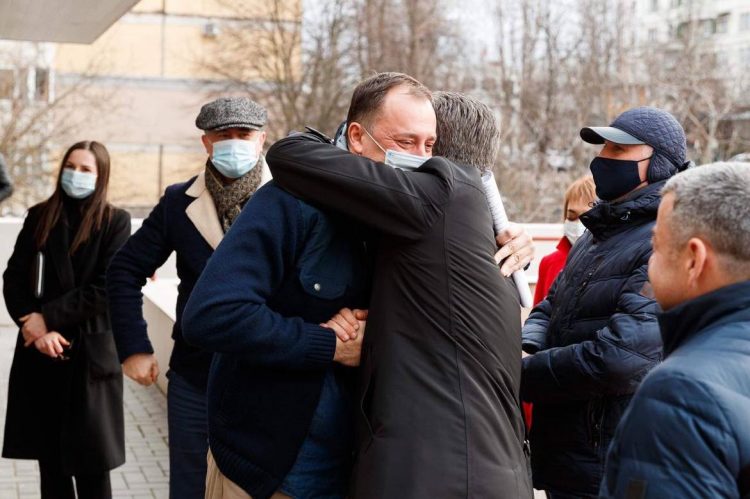 Партия “ШОР” и платформа “За Молдову” о решении суда по делу Петру Жардана и Дениса Уланова: Мы рады, что время от времени судьи ставят во главу угла закон