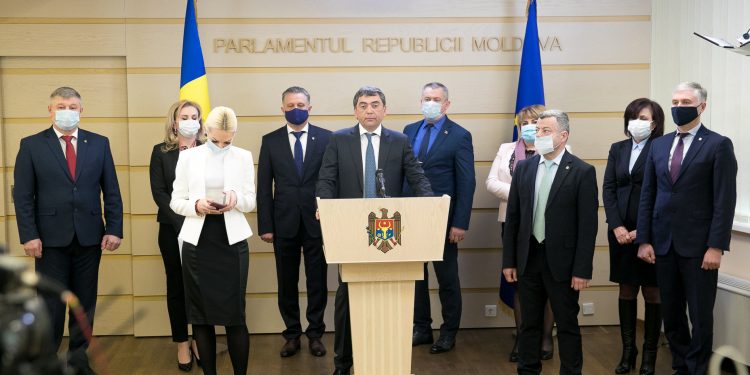 Demers la Curtea Constituțională depus de Platforma „Pentru Moldova” și Partidul „ȘOR”: Asistăm la o tentativă evidentă a șefului statului de a-și subordona toată puterea în stat
