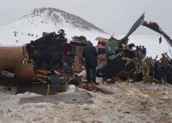 11 человек погибли при крушении вертолета в Турции