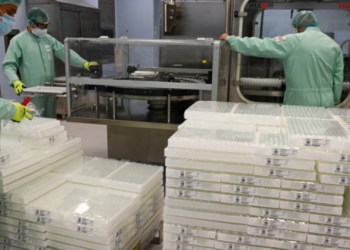 В Италии на складе нашли 29 млн доз COVID-вакцины