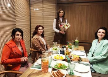 Au strălucit ca pe podium. Trei eroine din cadrul emisiunii „Oameni pentru Oameni”, grație Fundației de binefacere „Miron Șor”, au avut parte de o surpriză inedită | VIDEO