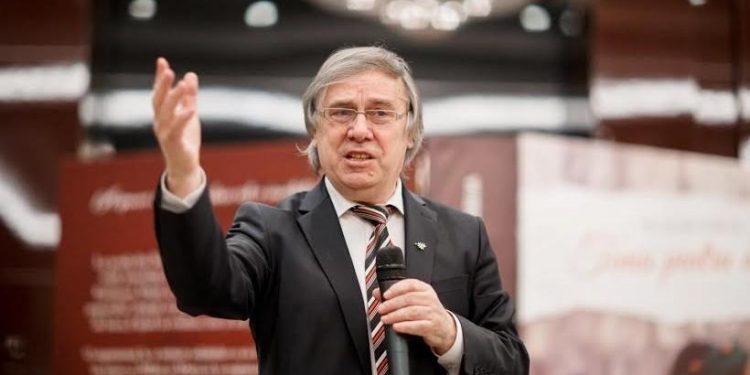 Nicolae Dabija, internat în spital după ce s-a infectat cu Covid-19