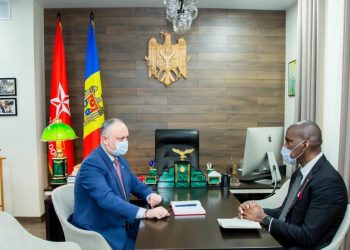 Dodon, despre impertinența lui Michalko: Nu este corect să dai aprecieri despre deputați, legi și politica internă a statului