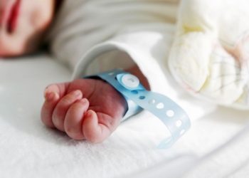 Situație alarmantă la maternitățile din capitală: Noul coronavirus afectează și sănătatea nou-născuților | VIDEO