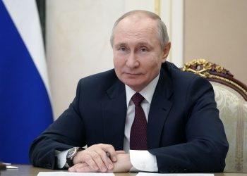 Путин привился от коронавируса