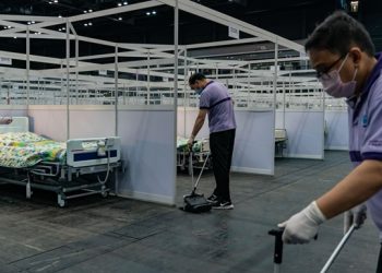 В Гонконге два человека умерли после вакцинации