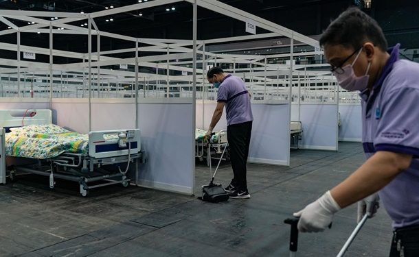 В Гонконге два человека умерли после вакцинации