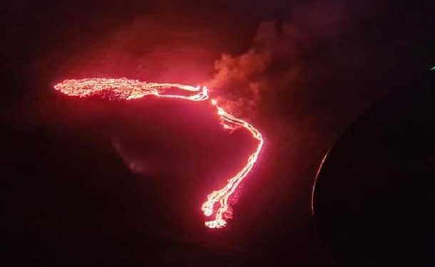 В Исландии начал извергаться спавший 900 лет вулкан
