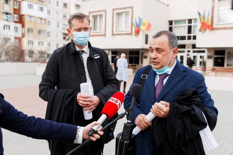 Партия “ШОР” и платформа “За Молдову” о решении суда по делу Петру Жардана и Дениса Уланова: Мы рады, что время от времени судьи ставят во главу угла закон