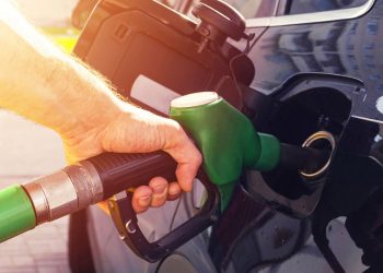 Prețurile la carburanți cresc pentru a cincea oară de la începutul anului | VIDEO