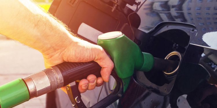 Prețurile la carburanți cresc pentru a cincea oară de la începutul anului | VIDEO