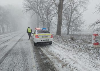 Iarna nu se lasă. Vezi ce spun meteorologii și când vine primăvara