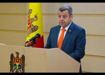 Igor Himici: Ridicarea imunității deputaților Denis Ulanov și Petru Jardan reprezintă o răzbunare politică
