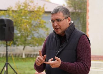 Primarul bate toba: Renato Usatîi se bucură de petreceri și muzică în plină pandemie | VIDEO