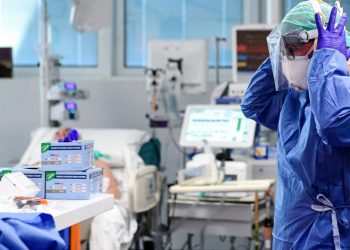 Nu mai există vreun colțișor liber pentru bolnavii de COVID: Situația epidemiologică rămâne alarmantă în întreaga țară | VIDEO