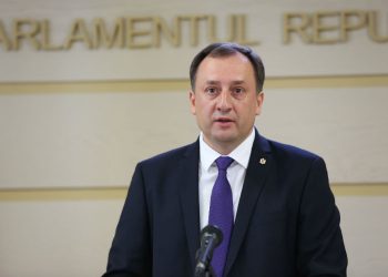 Avocați: Dosarul lui Denis Ulanov este pur politic, iar drepturile sale sunt grav încălcate