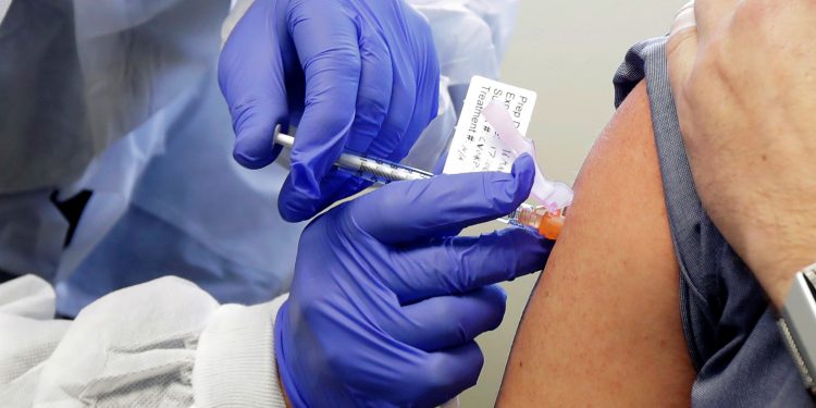 Primăria orașului Cantemir: „Echipa s-a vaccinat împotriva COVID-19 cu Pfizer”