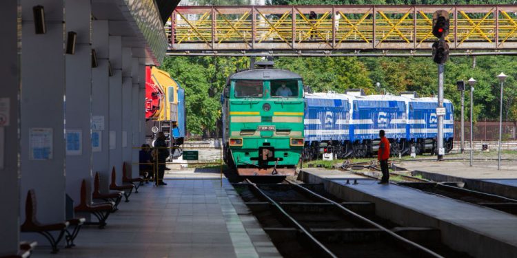 Сотрудники госпредприятия «Железная дорога Молдовы» возобновили акции протеста