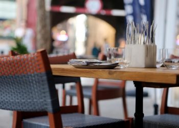 Рестораны и кафе вернулись к прежнему графику работу