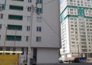 В шаге от трагедии: В центре столицы произошла утечка газа. Что говорят жильцы дома | VIDEO