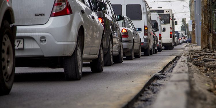 С сегодняшнего дня разрешено ездить с выключенными фарами