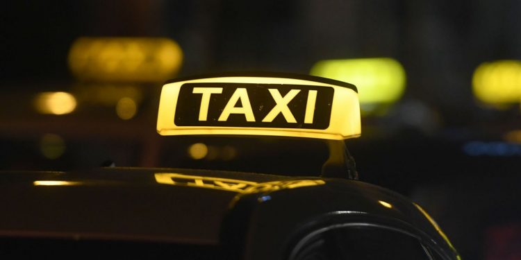 10 водителей такси оштрафовали на 160 тыс. леев