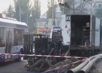 Ремонтные работы на Буюканах стали проблемой для жителей столицы — они вынуждены тратить больше денег и времени на поездки | VIDEO